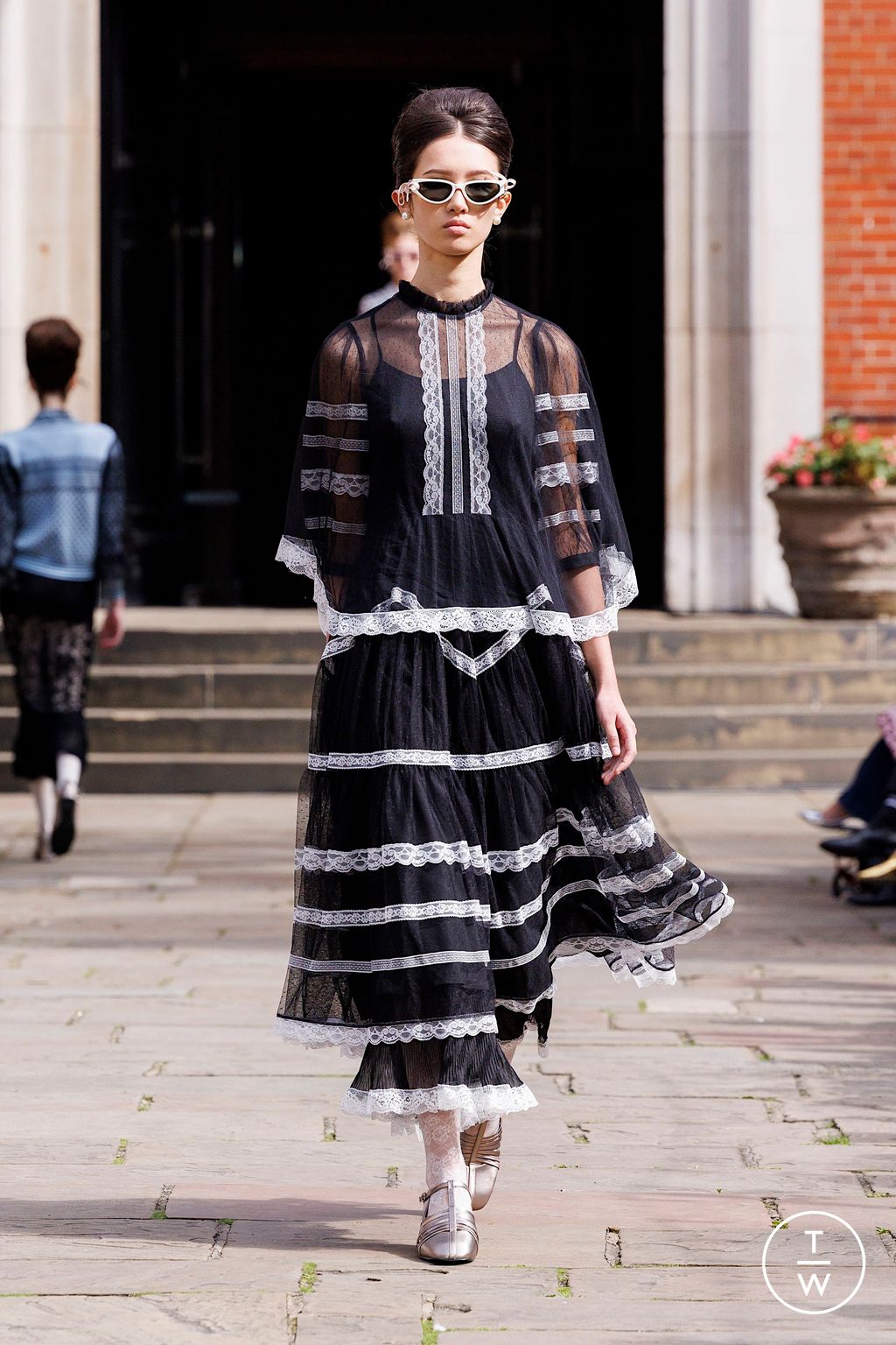 Fashion Week London Spring-Summer 2025 look 16 from the Bora Aksu collection womenswear
