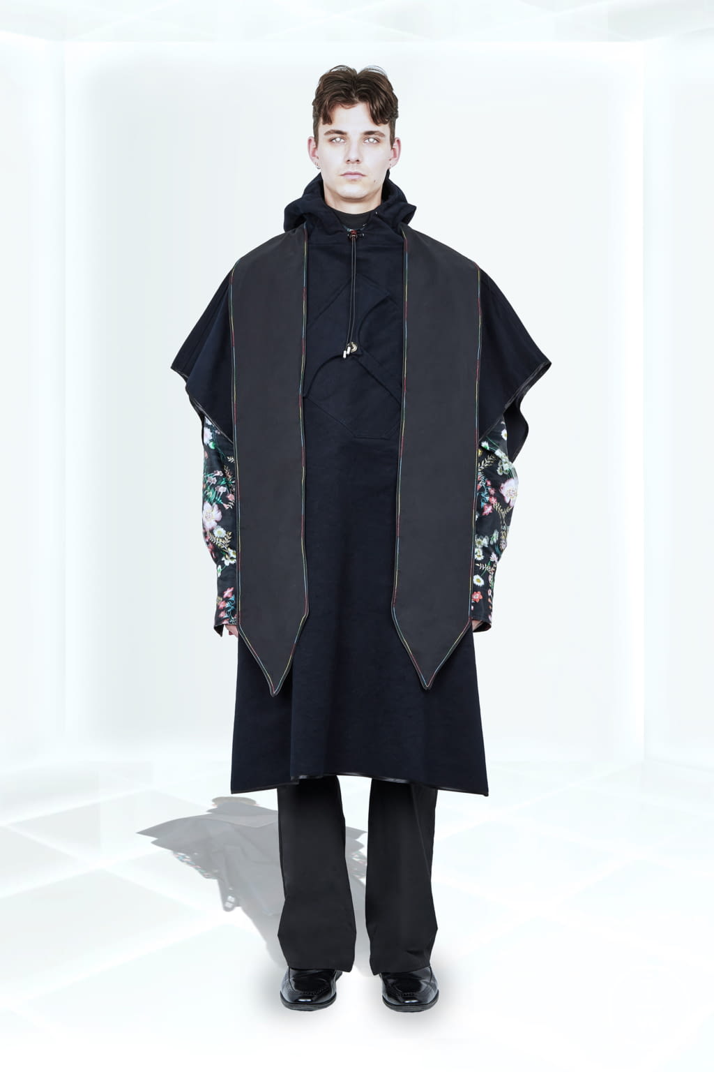 Fashion Week Paris Fall/Winter 2021 look 35 from the Boramy Viguier collection menswear