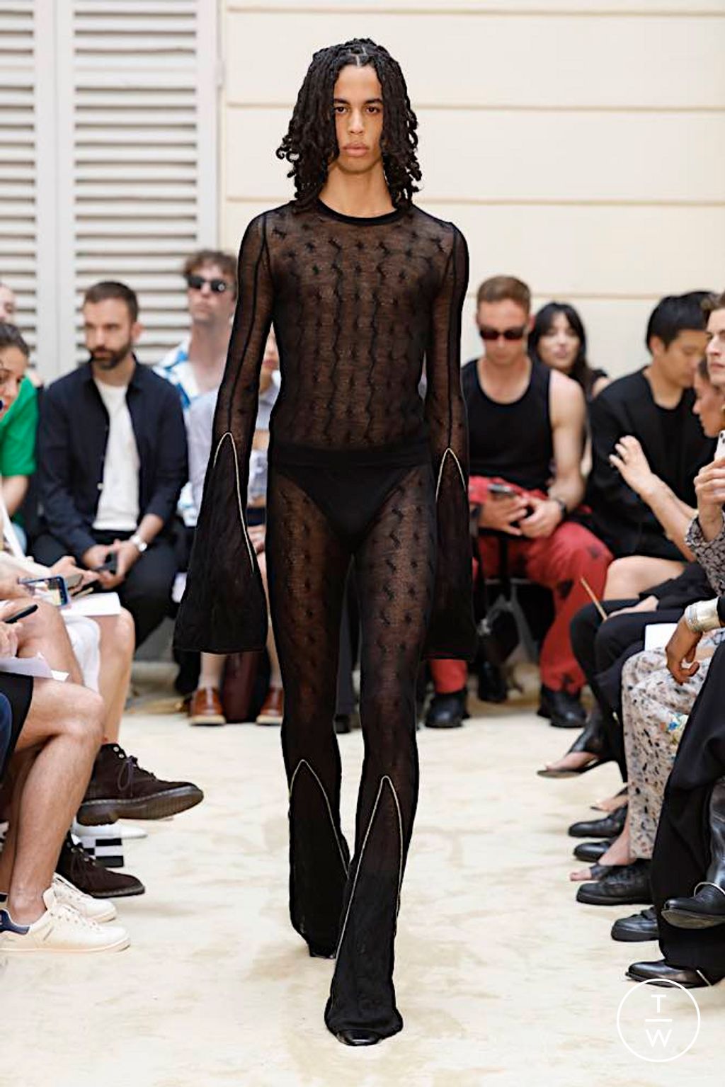 Fashion Week Paris Spring/Summer 2024 look 10 de la collection Burc Akyol menswear
