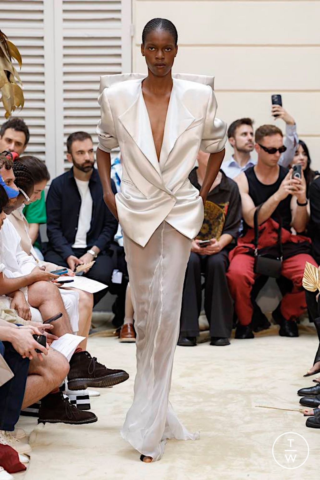 Fashion Week Paris Spring/Summer 2024 look 26 from the Burc Akyol collection menswear