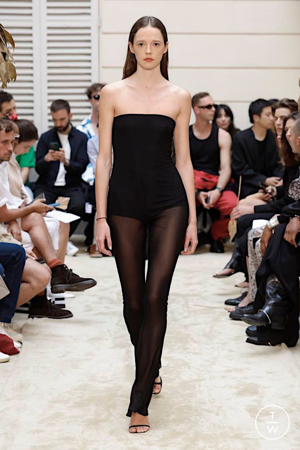Fashion Week Paris Spring/Summer 2024 look 29 de la collection Burc Akyol menswear
