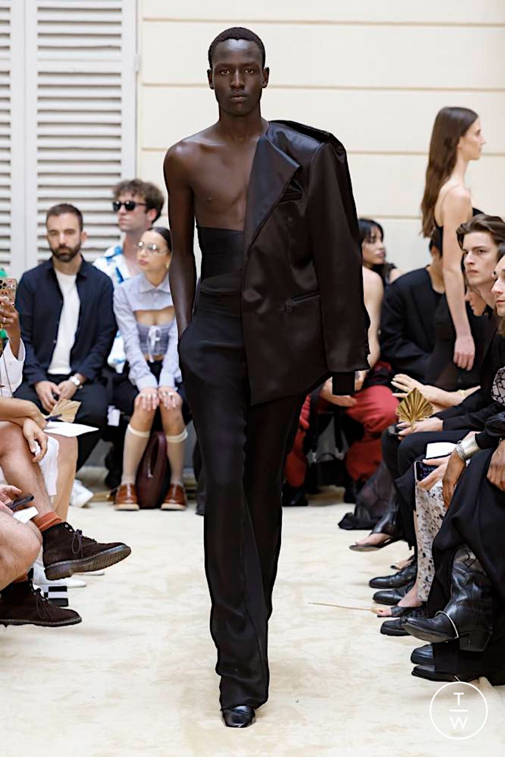 Fashion Week Paris Spring/Summer 2024 look 30 from the Burc Akyol collection menswear