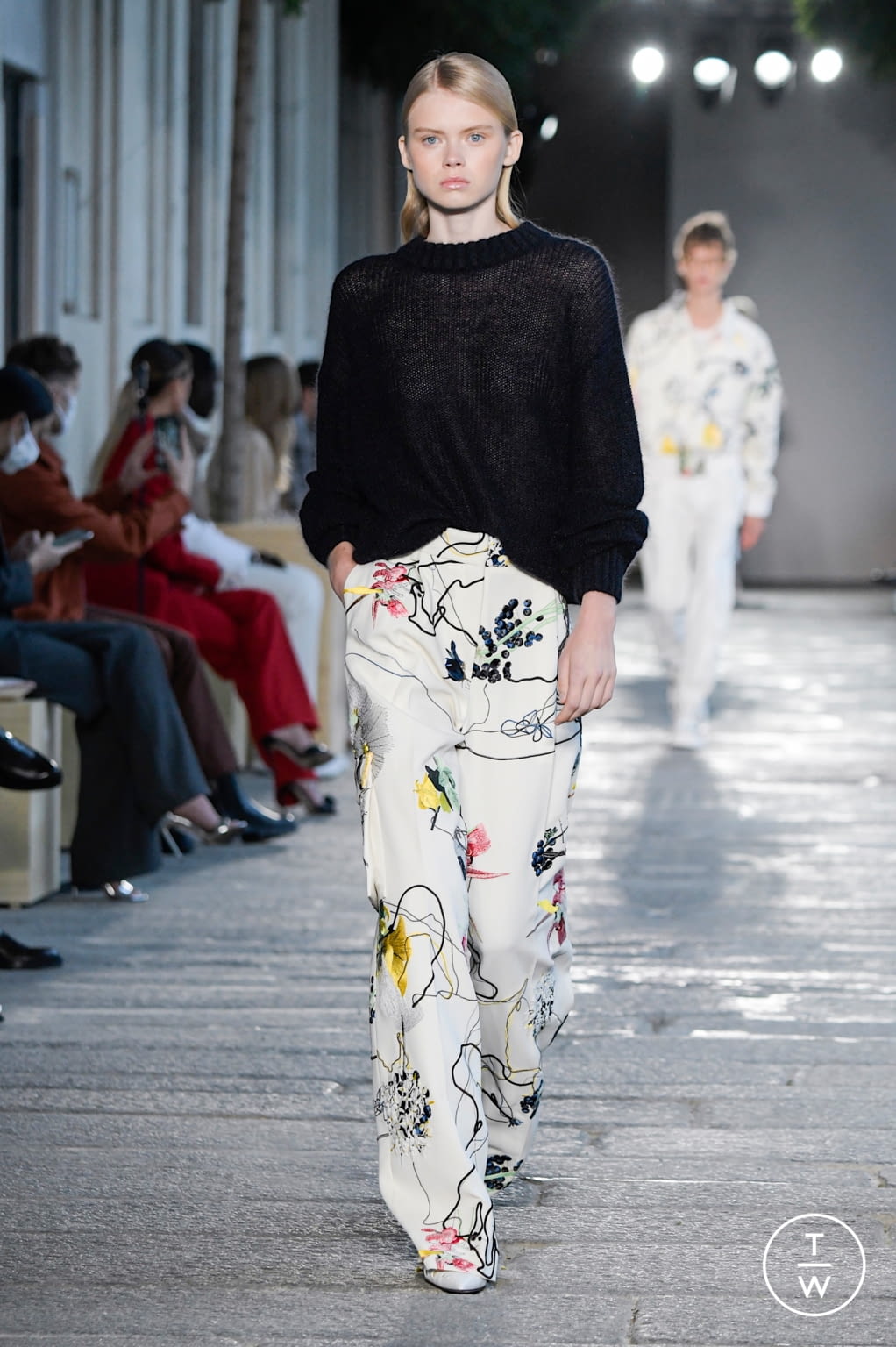 Fashion Week Milan Spring/Summer 2021 look 23 from the Boss collection 女装