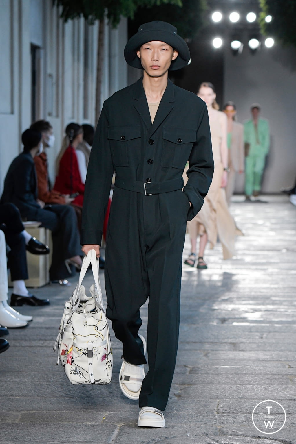 Fashion Week Milan Spring/Summer 2021 look 39 from the Boss collection 女装