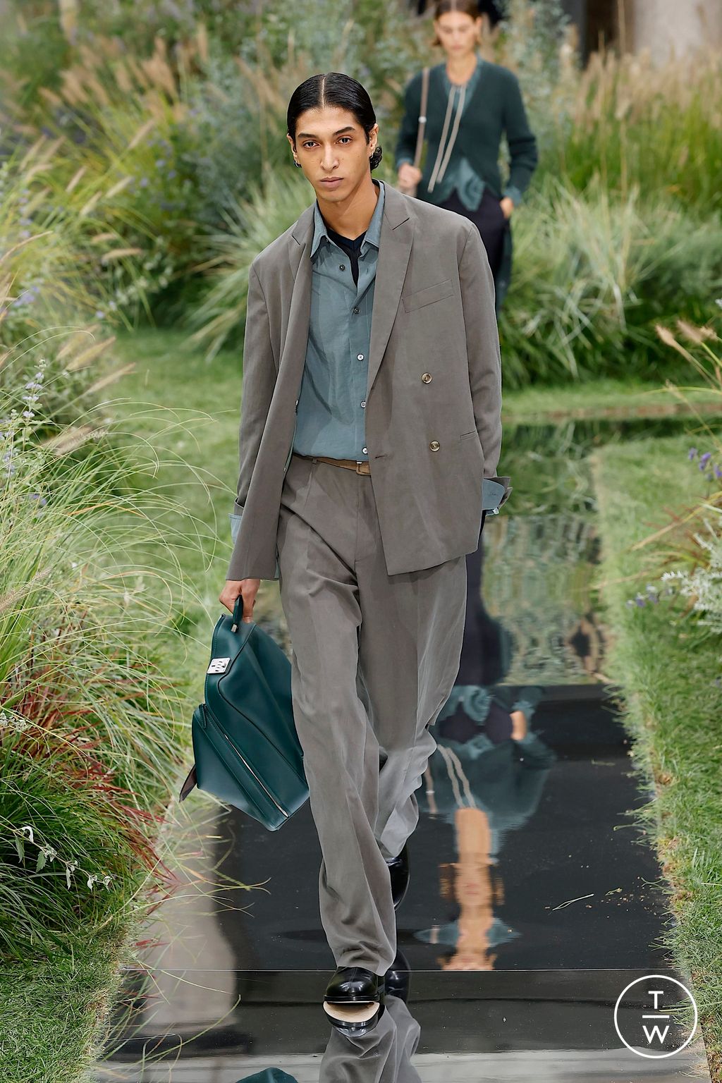 Fashion Week Milan Spring/Summer 2025 look 10 from the Boss collection womenswear