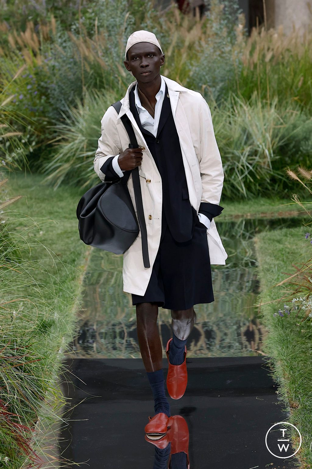 Fashion Week Milan Spring-Summer 2025 look 31 from the Boss collection womenswear