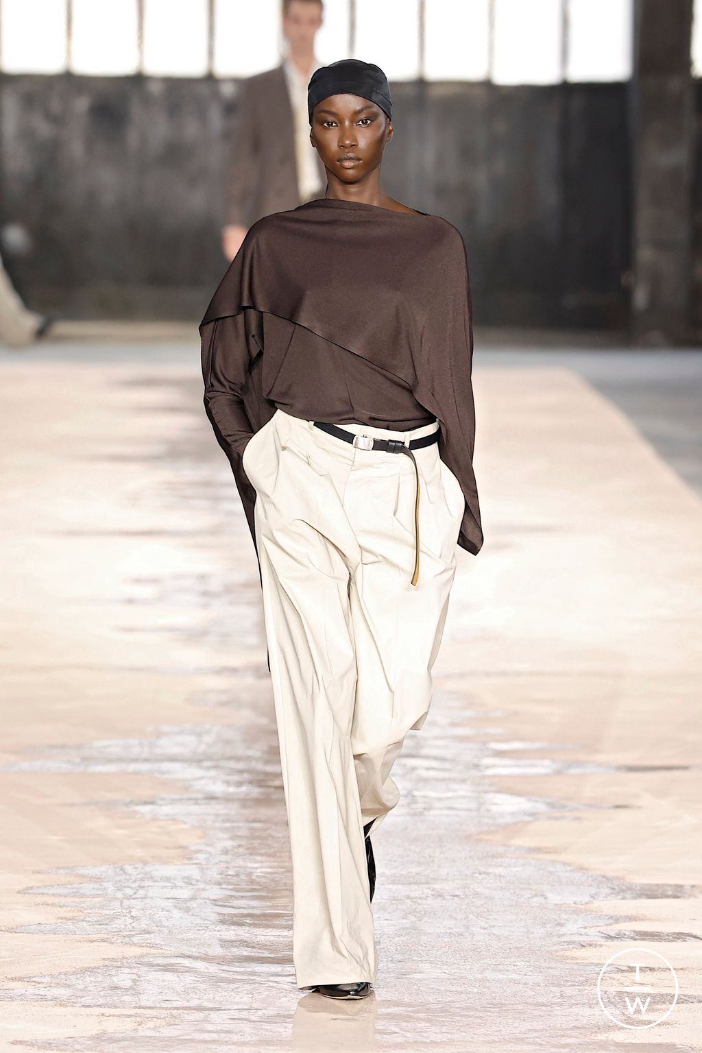 Fashion Week Milan Spring/Summer 2026 look 1 from the Boss collection womenswear