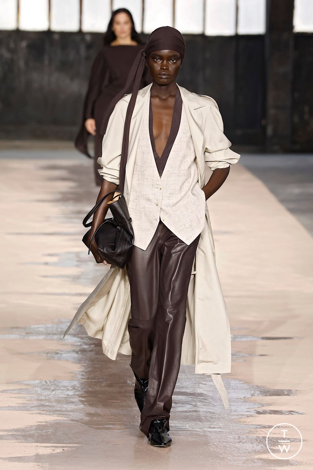 Fashion Week Milan Spring/Summer 2026 look 28 from the Boss collection womenswear
