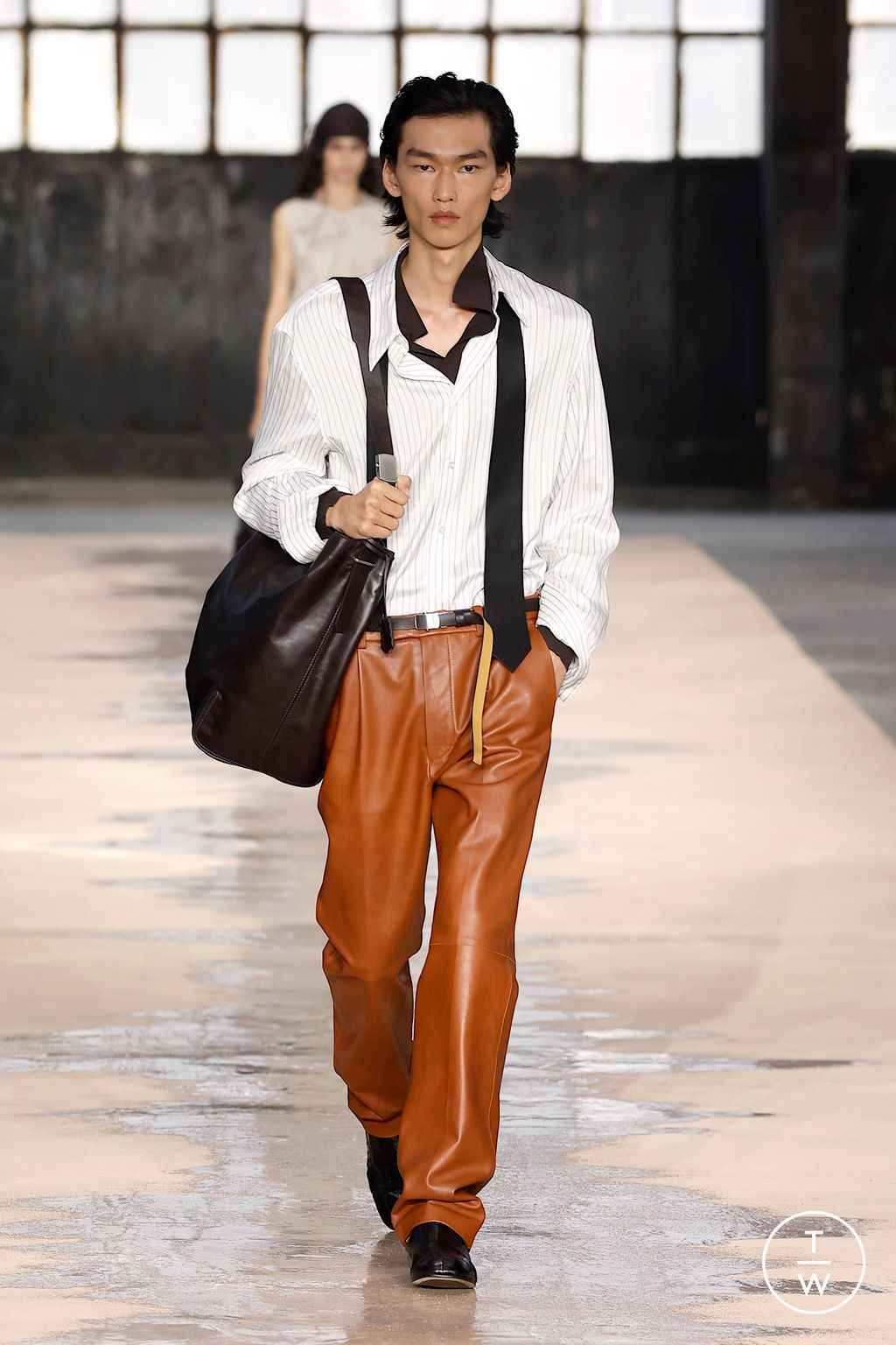 Fashion Week Milan Spring/Summer 2026 look 30 from the Boss collection 女装