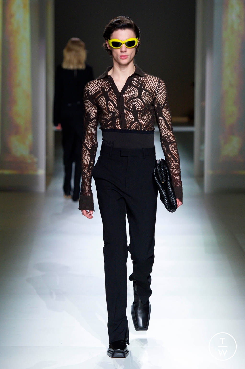Fashion Week Milan Fall/Winter 2020 look 11 from the Bottega Veneta collection 女装