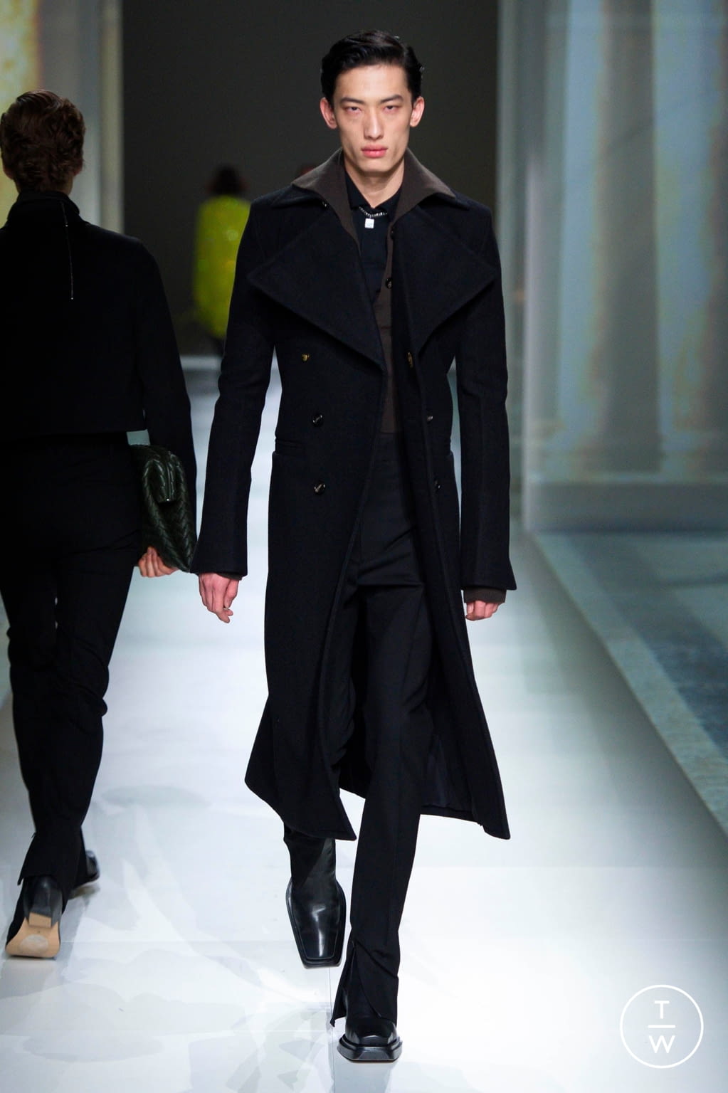 Fashion Week Milan Fall/Winter 2020 look 13 from the Bottega Veneta collection womenswear