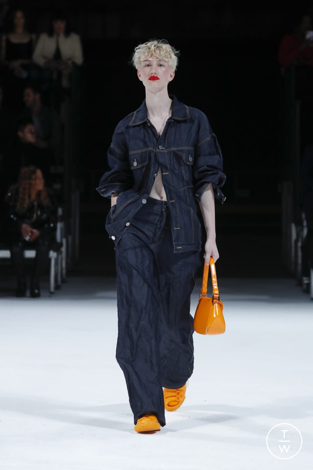 Fashion Week Milan Spring/Summer 2022 look 22 from the Bottega Veneta collection womenswear