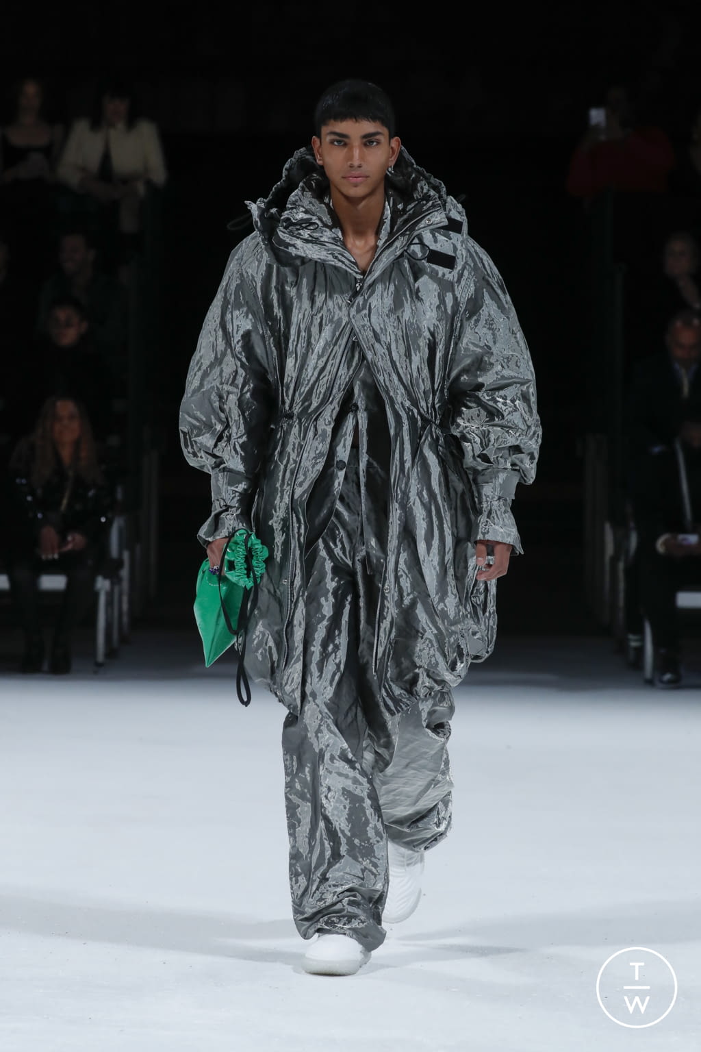 Fashion Week Milan Spring/Summer 2022 look 52 from the Bottega Veneta collection womenswear