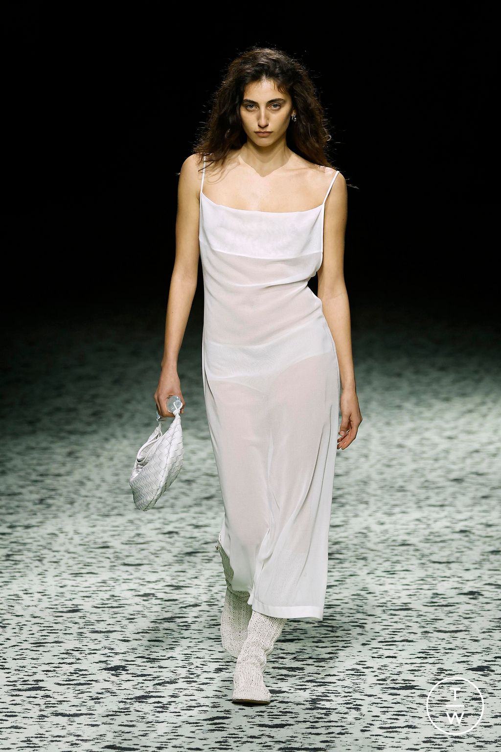 Fashion Week Milan Fall/Winter 2023 look 1 from the Bottega Veneta collection womenswear