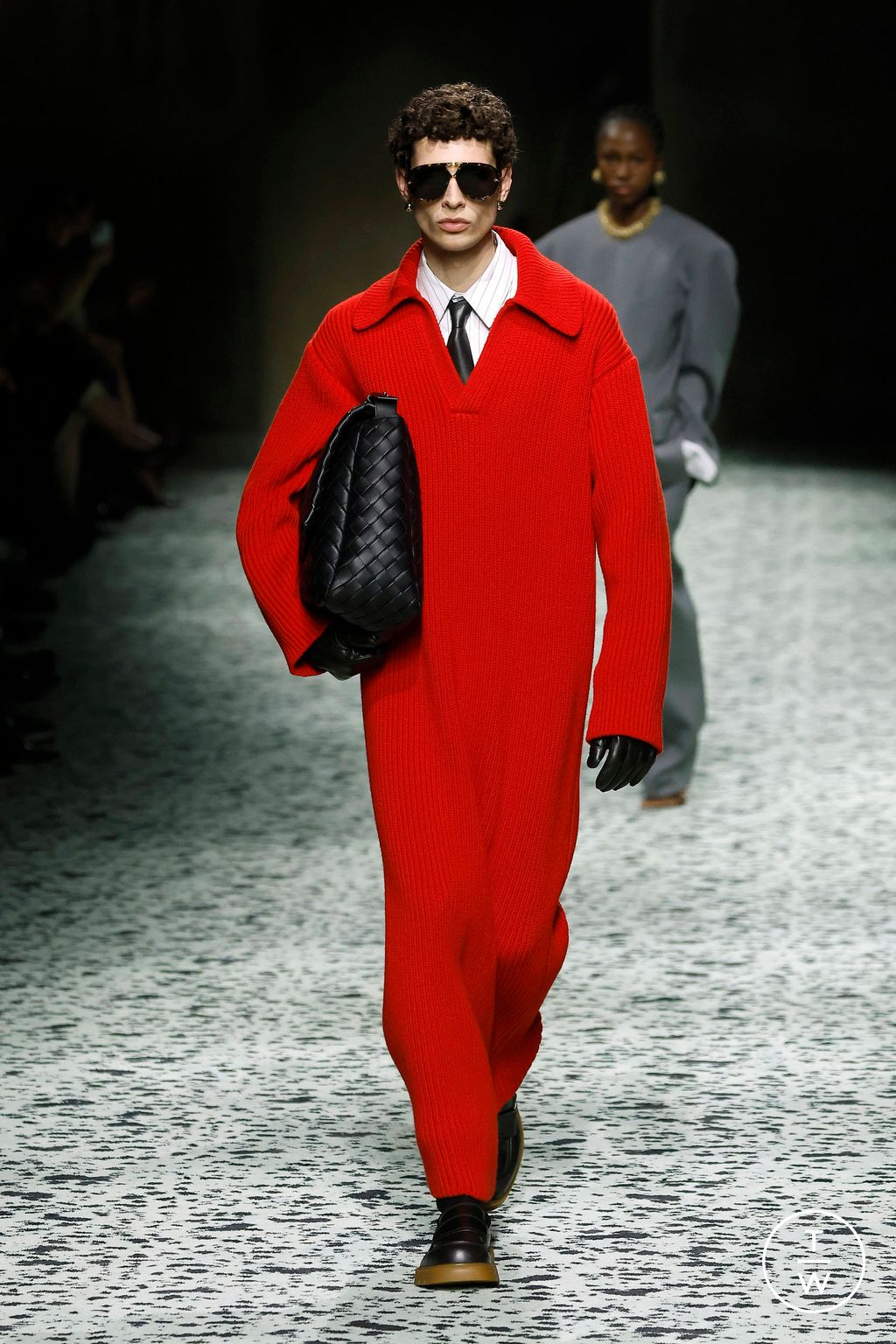 Fashion Week Milan Fall/Winter 2023 look 17 from the Bottega Veneta collection womenswear