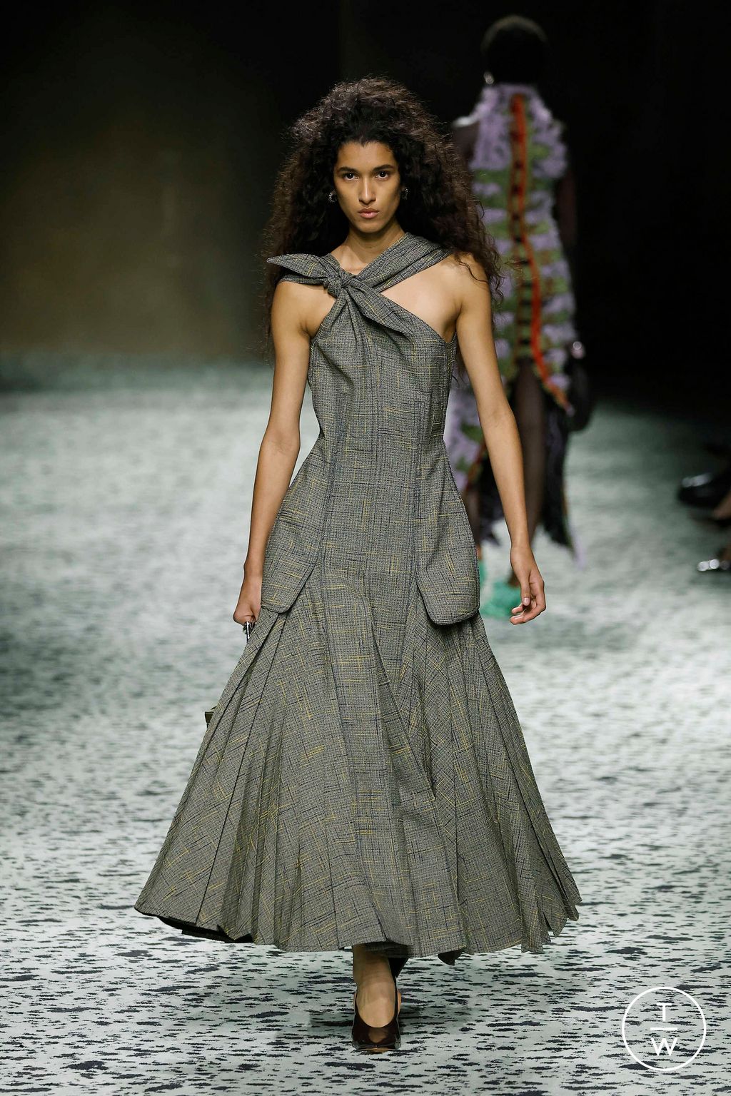 Fashion Week Milan Fall/Winter 2023 look 45 de la collection Bottega Veneta womenswear