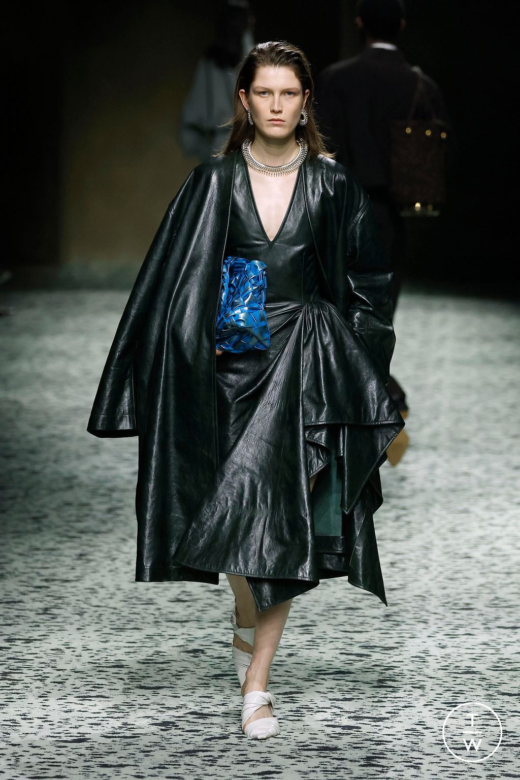 Fashion Week Milan Fall/Winter 2023 look 49 de la collection Bottega Veneta womenswear