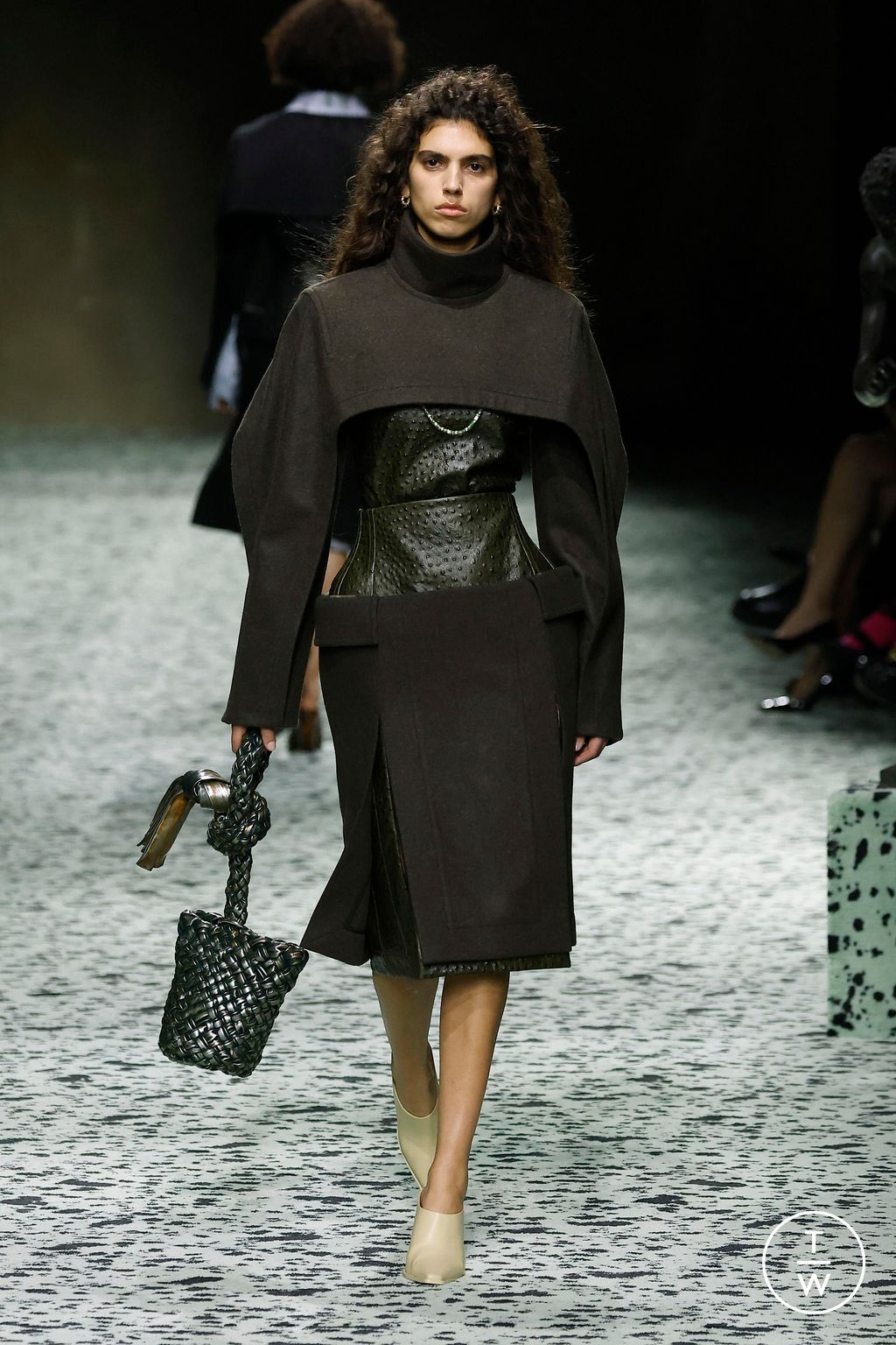 Fashion Week Milan Fall/Winter 2023 look 55 from the Bottega Veneta collection womenswear