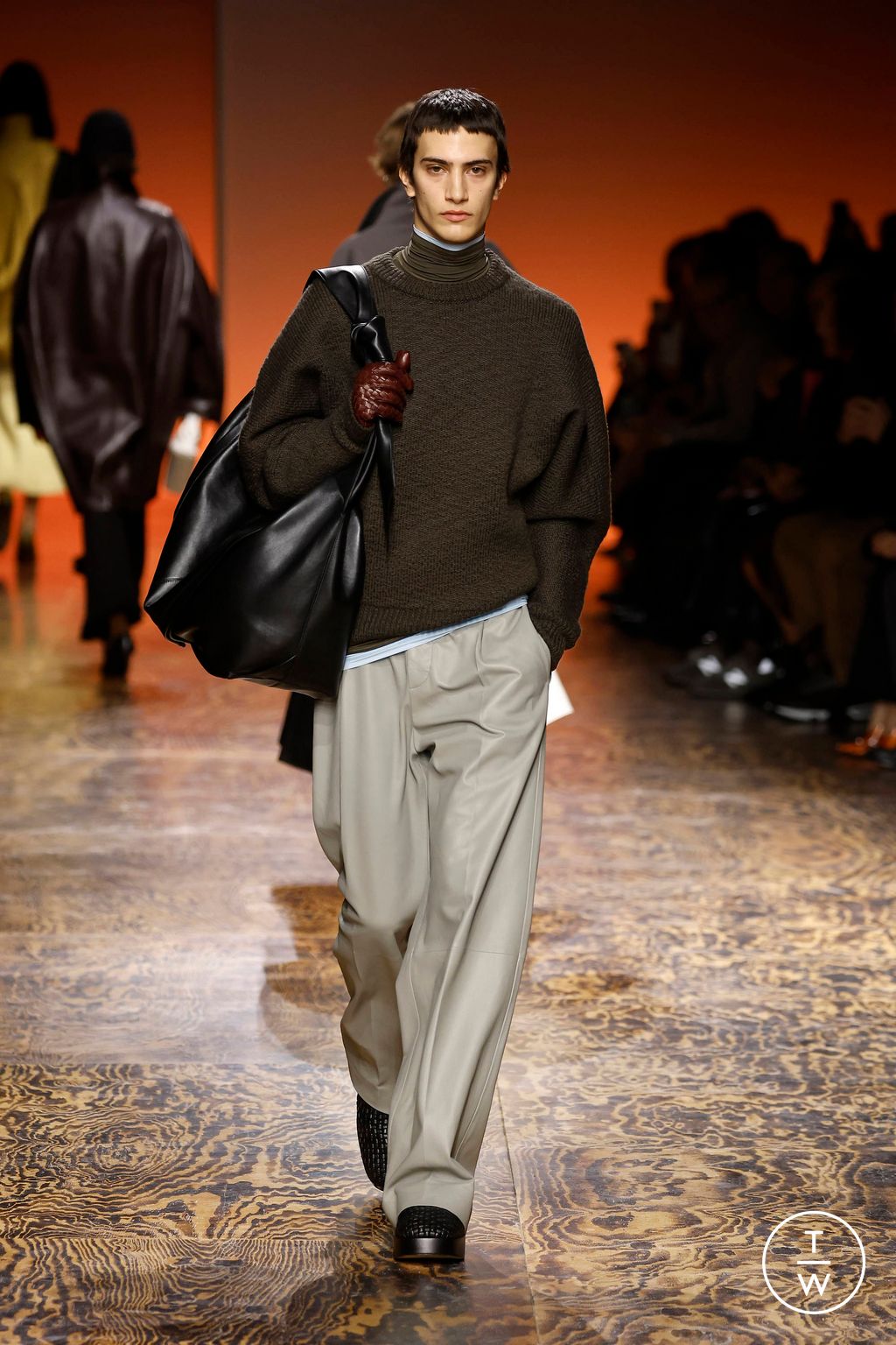Fashion Week Milan Fall/Winter 2024 look 9 de la collection Bottega Veneta womenswear