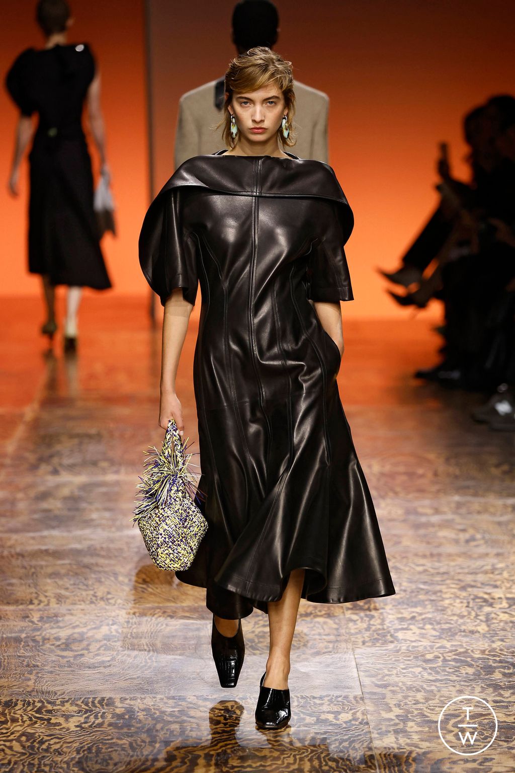 Fashion Week Milan Fall/Winter 2024 look 25 de la collection Bottega Veneta womenswear