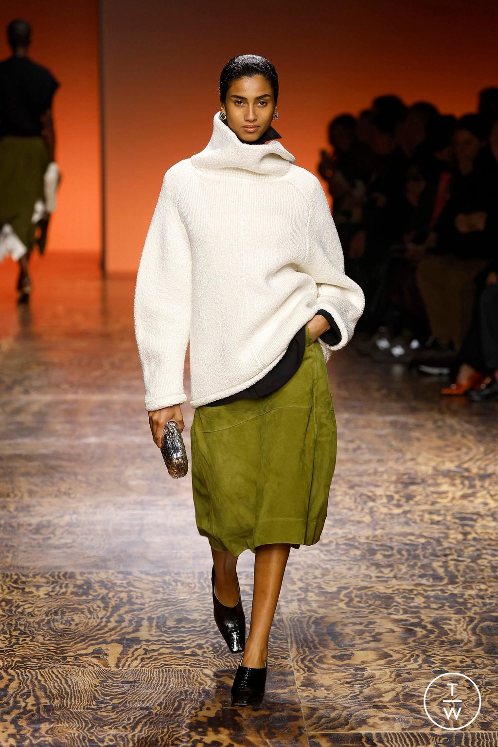 Fashion Week Milan Fall/Winter 2024 look 56 de la collection Bottega Veneta womenswear