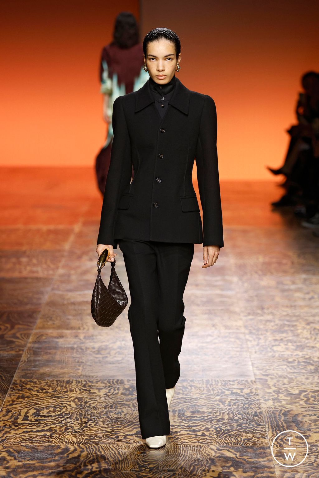 Fashion Week Milan Fall/Winter 2024 look 66 de la collection Bottega Veneta womenswear