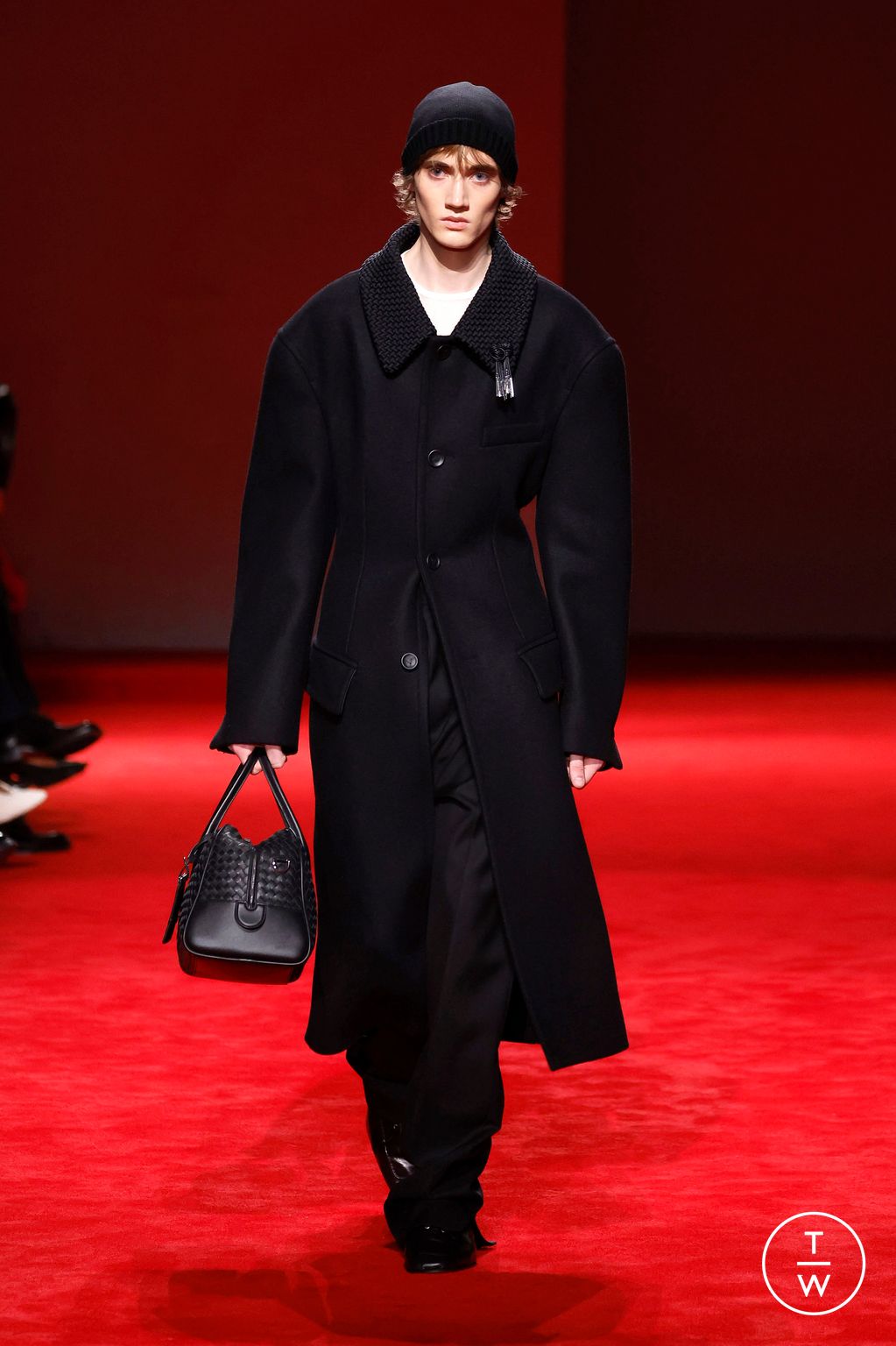 Fashion Week Milan Fall/Winter 2026 look 9 from the Bottega Veneta collection womenswear