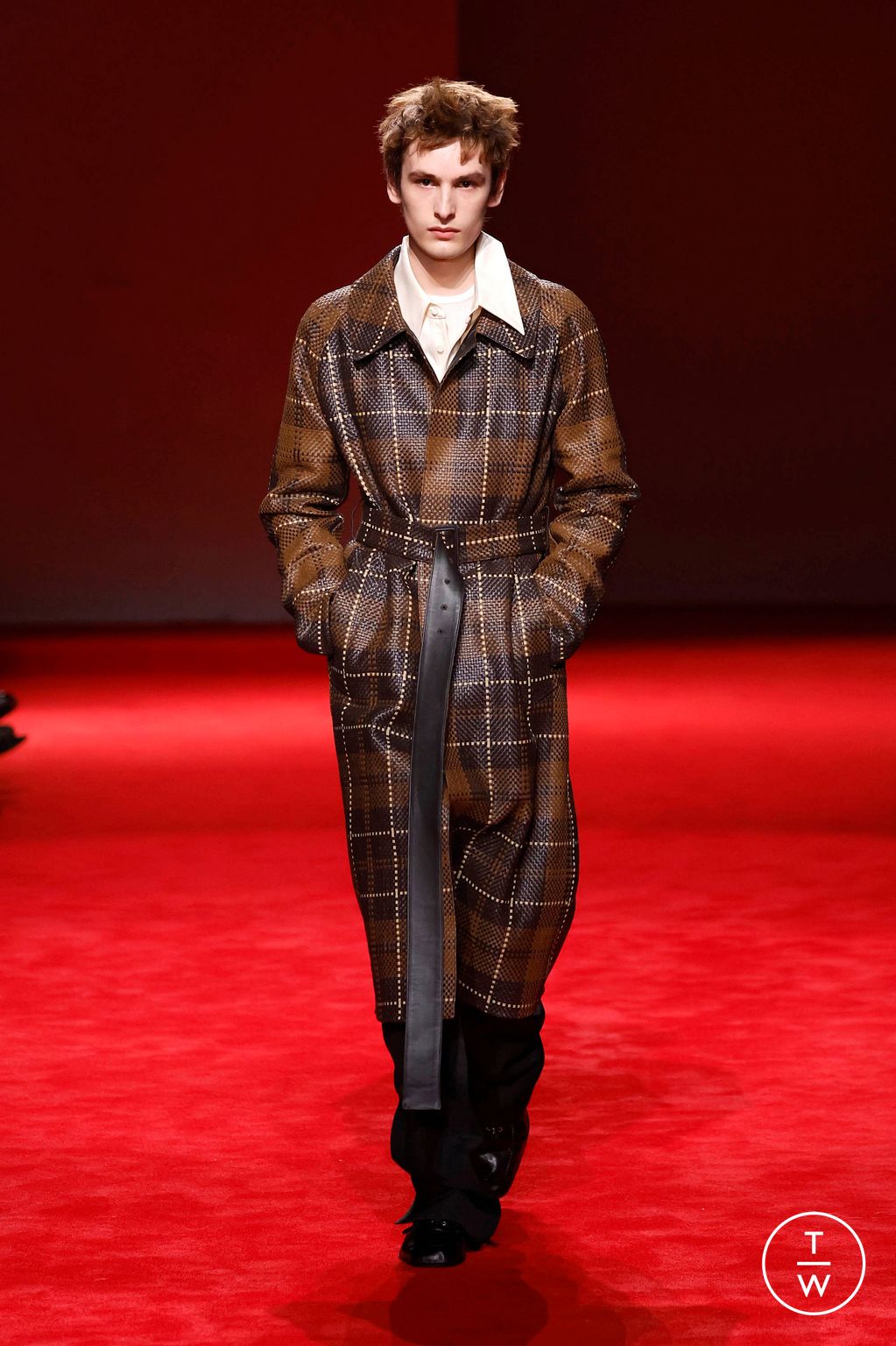 Fashion Week Milan Fall/Winter 2026 look 13 from the Bottega Veneta collection womenswear