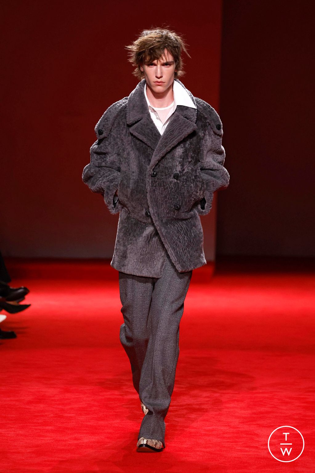 Fashion Week Milan Fall/Winter 2026 look 32 from the Bottega Veneta collection womenswear