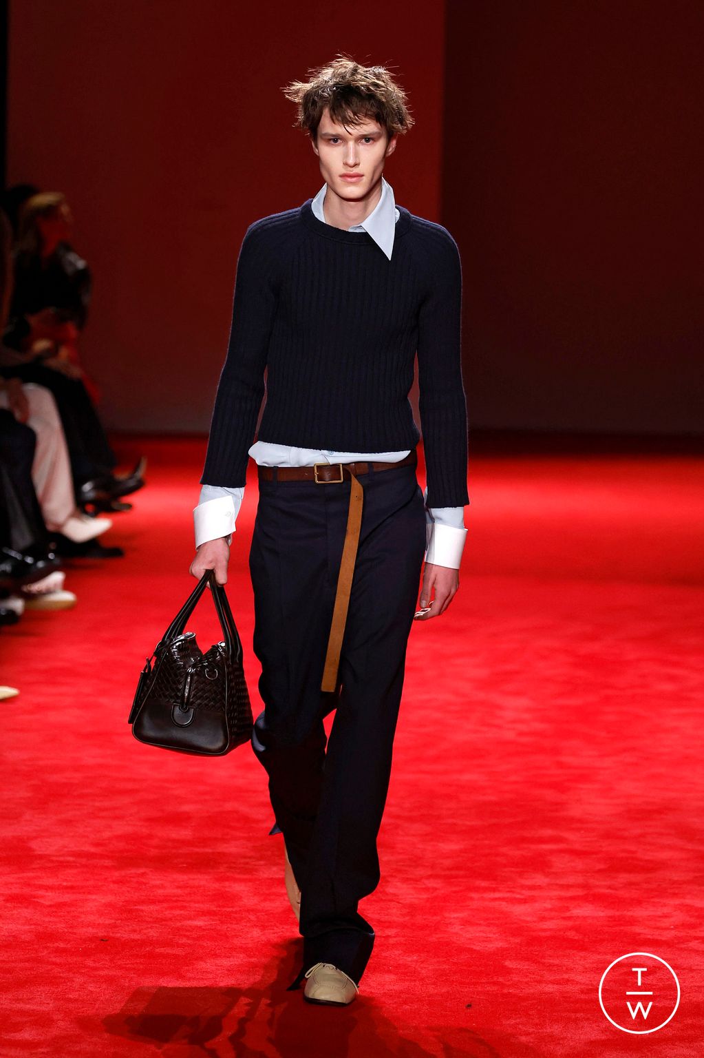 Fashion Week Milan Fall/Winter 2026 look 34 from the Bottega Veneta collection womenswear