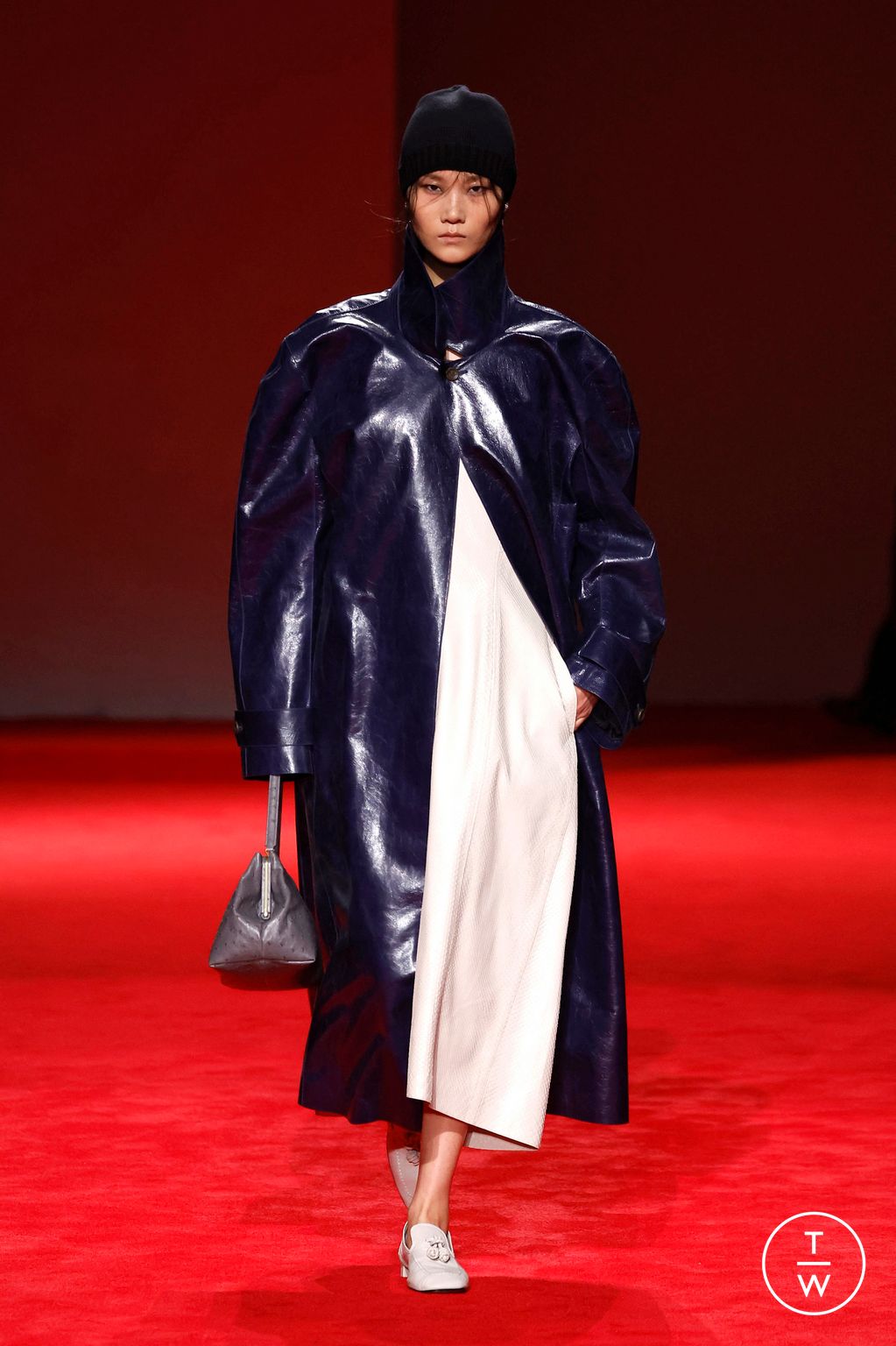 Fashion Week Milan Fall/Winter 2026 look 36 from the Bottega Veneta collection womenswear
