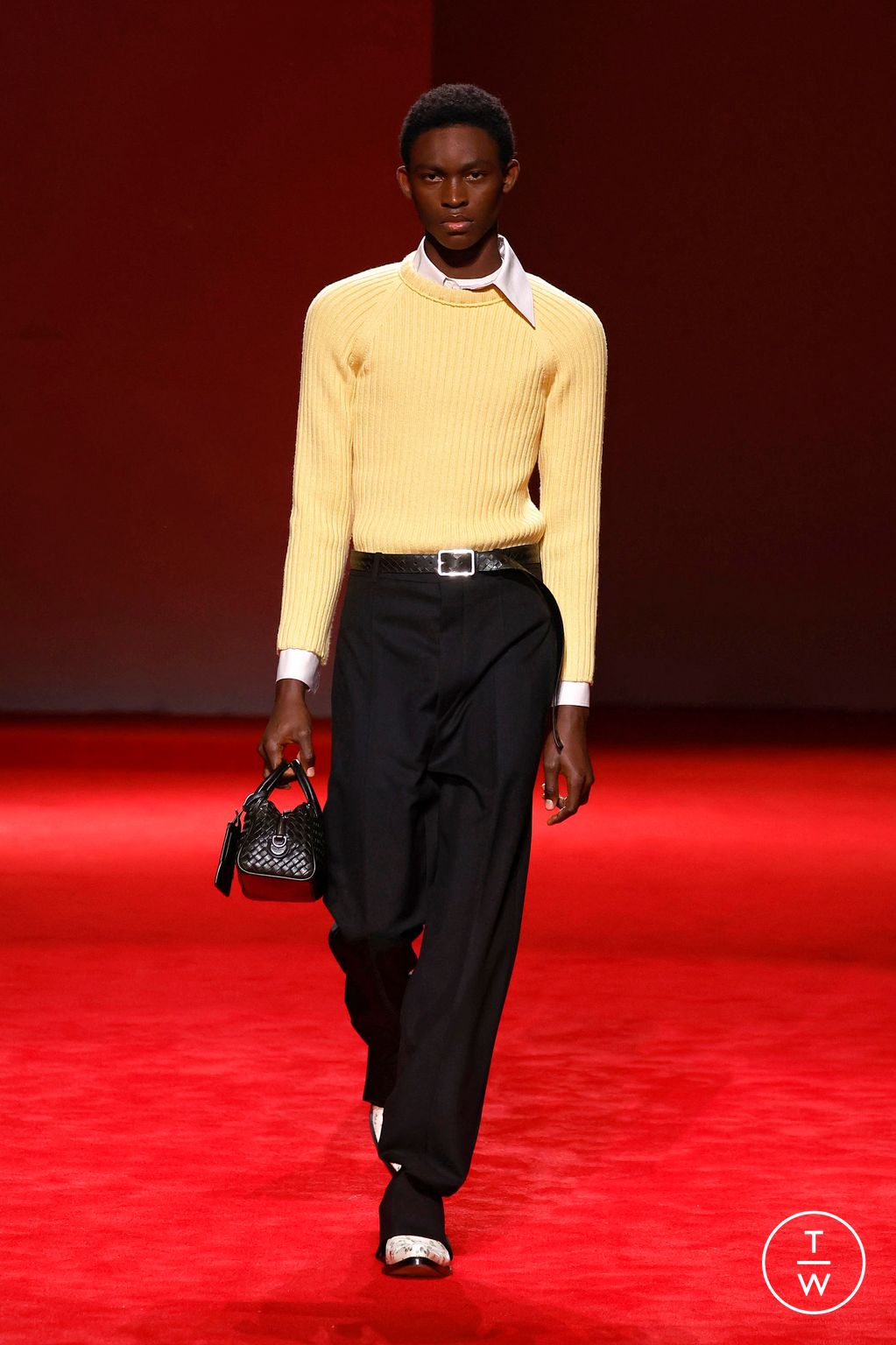 Fashion Week Milan Fall/Winter 2026 look 51 from the Bottega Veneta collection womenswear