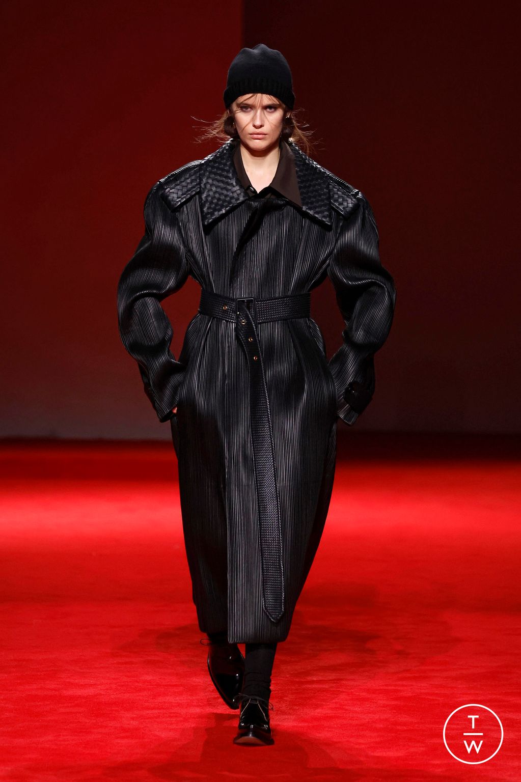 Fashion Week Milan Fall/Winter 2026 look 55 from the Bottega Veneta collection 女装