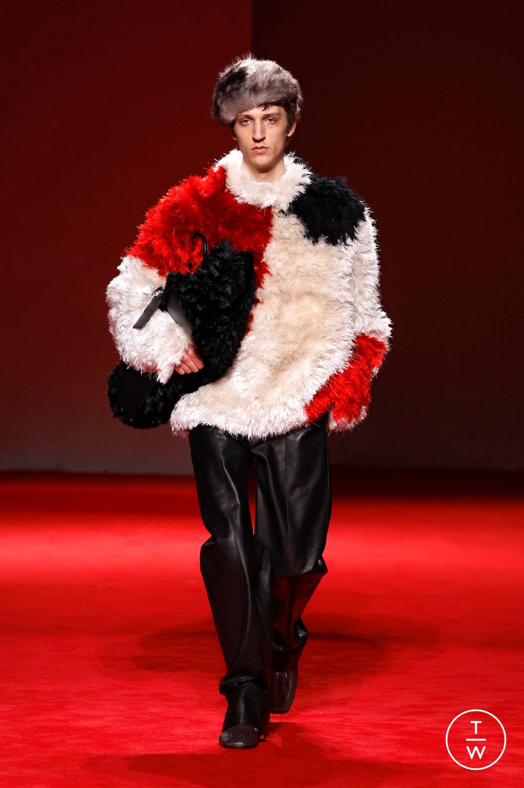 Fashion Week Milan Fall/Winter 2026 look 63 from the Bottega Veneta collection womenswear