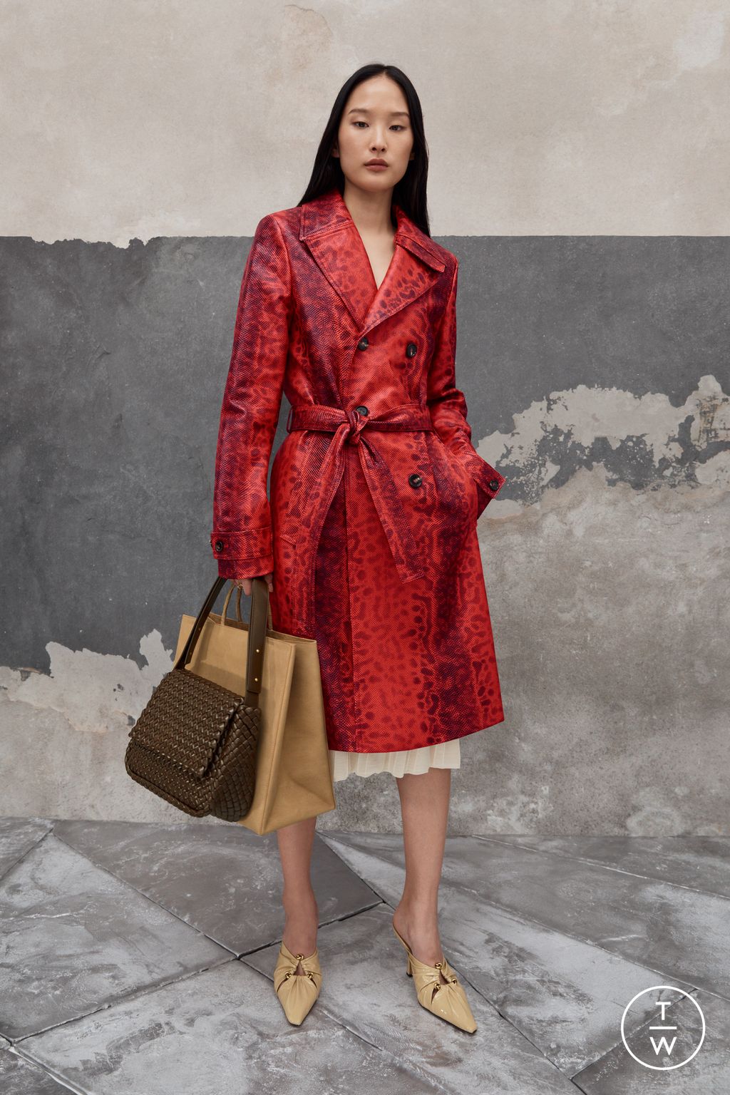 Fashion Week Milan Pre-Fall 2023 look 14 de la collection Bottega Veneta womenswear