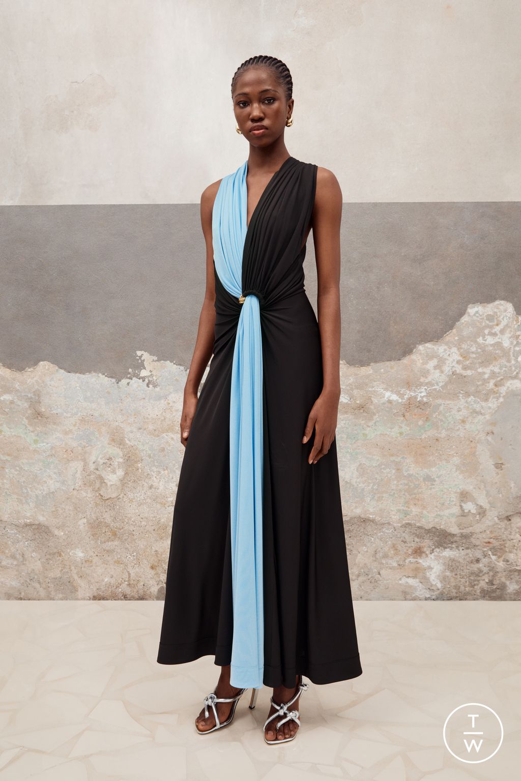 Fashion Week Milan Pre-Fall 2023 look 50 de la collection Bottega Veneta womenswear