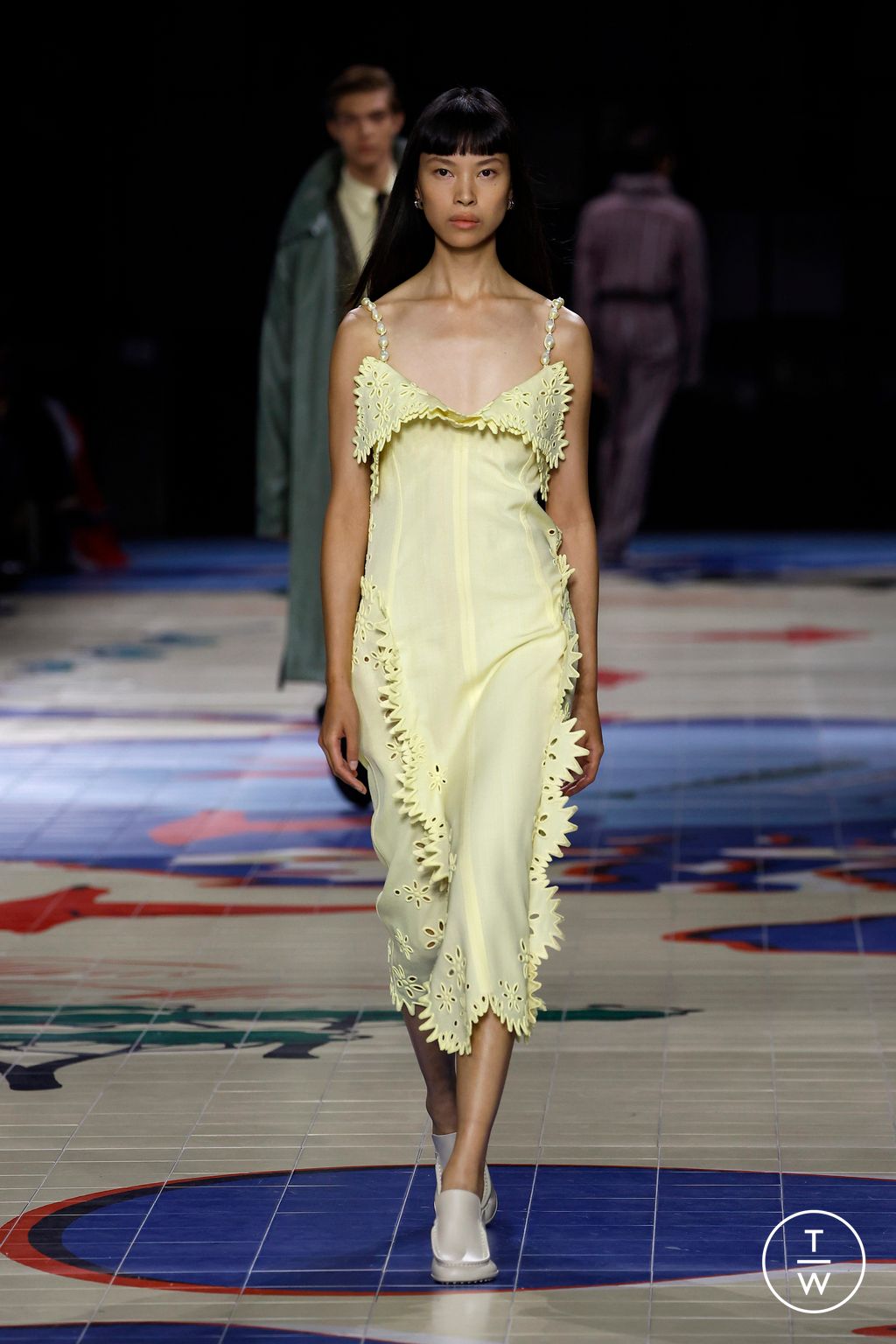 Fashion Week Milan Spring/Summer 2024 look 34 from the Bottega Veneta collection womenswear