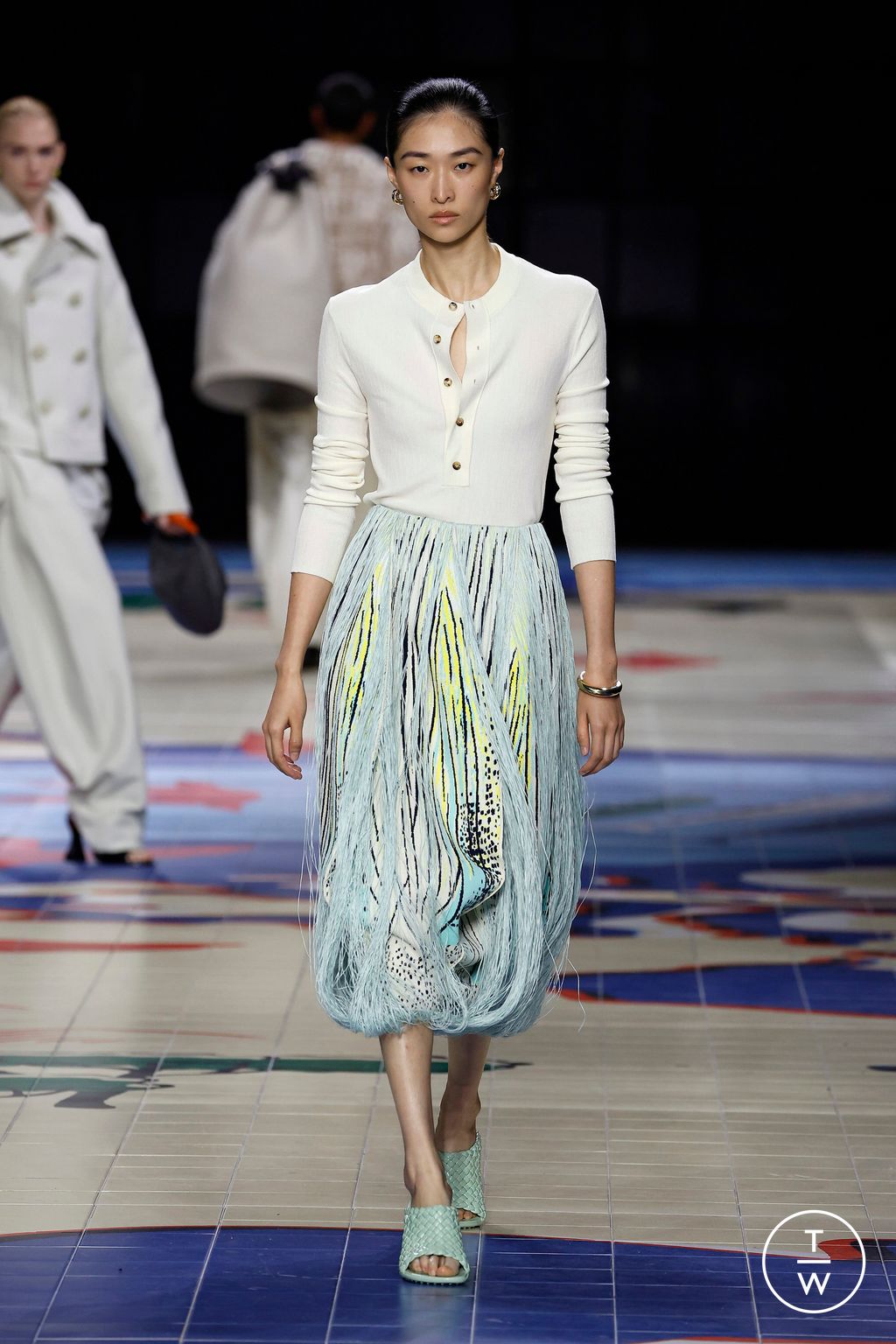 Fashion Week Milan Spring/Summer 2024 look 44 from the Bottega Veneta collection womenswear