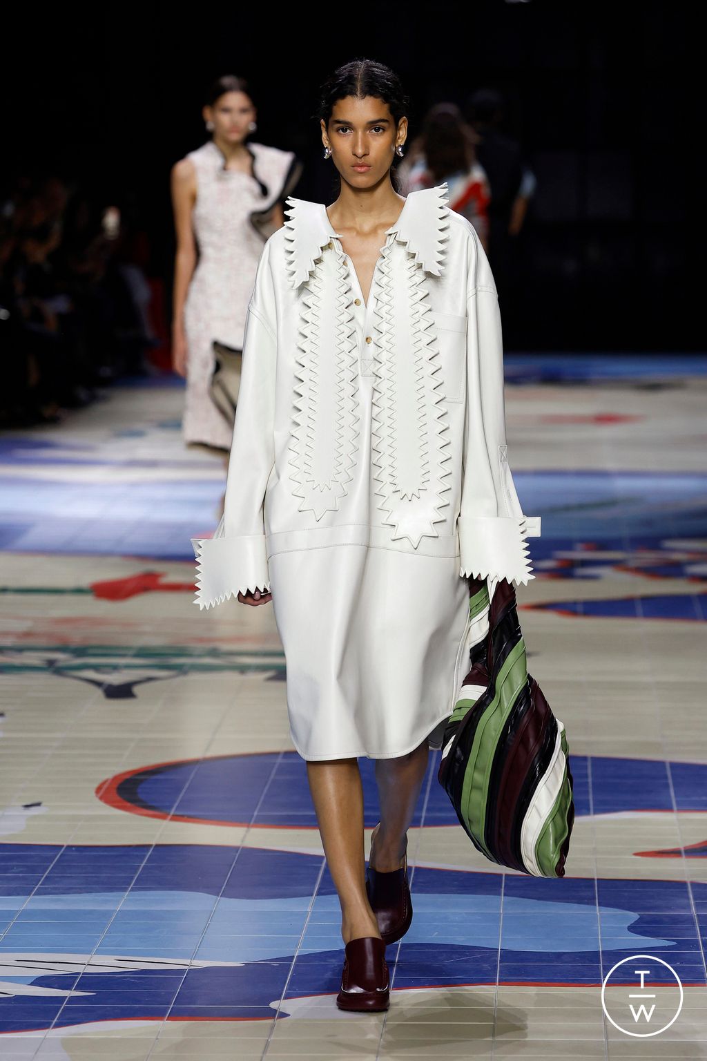 Fashion Week Milan Spring/Summer 2024 look 55 de la collection Bottega Veneta womenswear
