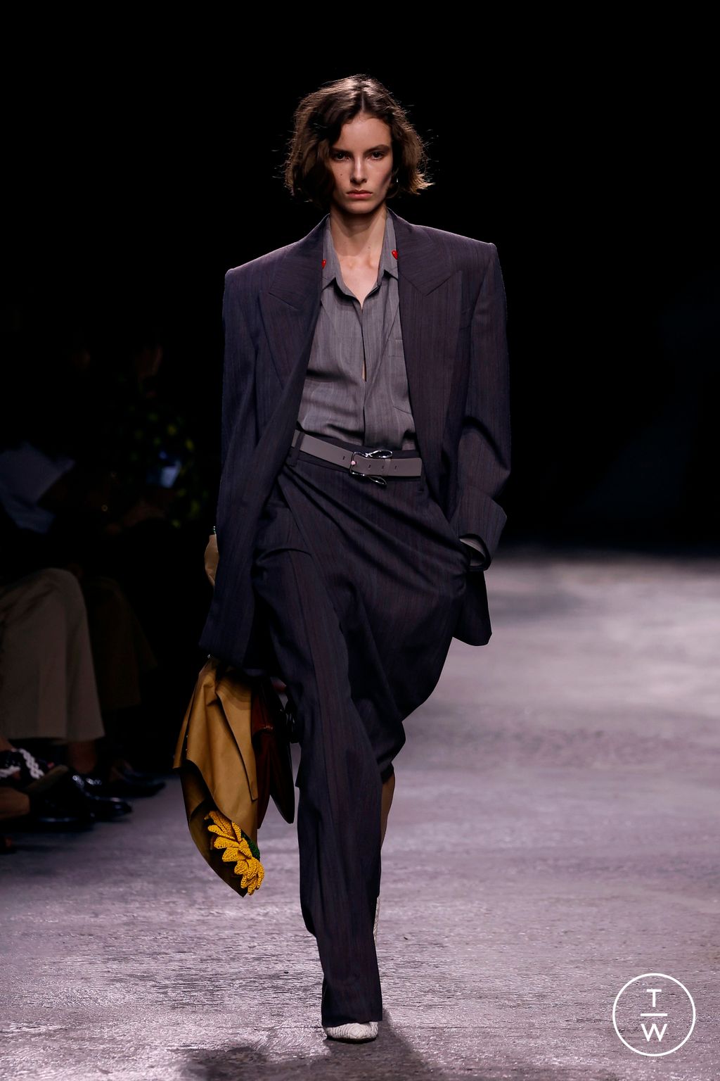 Fashion Week Milan Spring/Summer 2025 look 1 from the Bottega Veneta collection womenswear