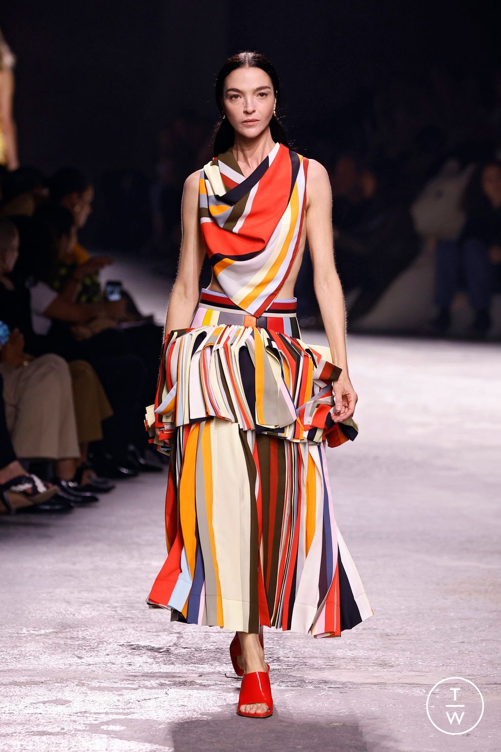 Fashion Week Milan Spring/Summer 2025 look 63 from the Bottega Veneta collection womenswear