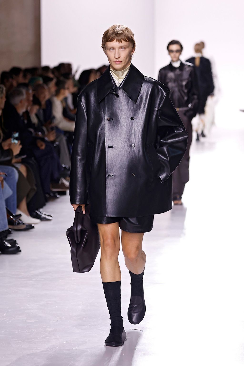 Fashion Week Milan Spring/Summer 2026 look 27 from the Bottega Veneta collection womenswear