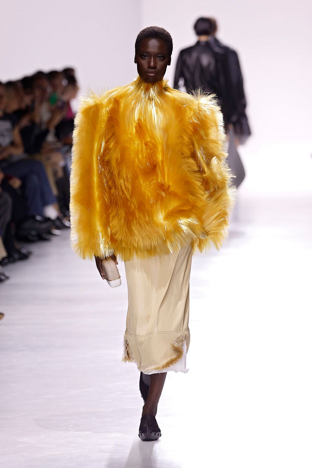 Fashion Week Milan Spring/Summer 2026 look 33 from the Bottega Veneta collection womenswear