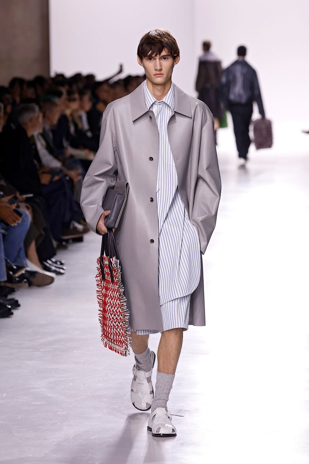 Fashion Week Milan Spring/Summer 2026 look 61 from the Bottega Veneta collection 女装
