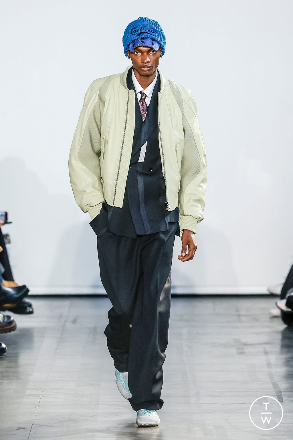 Fashion Week Paris Fall/Winter 2024 look 29 from the Botter collection 男装