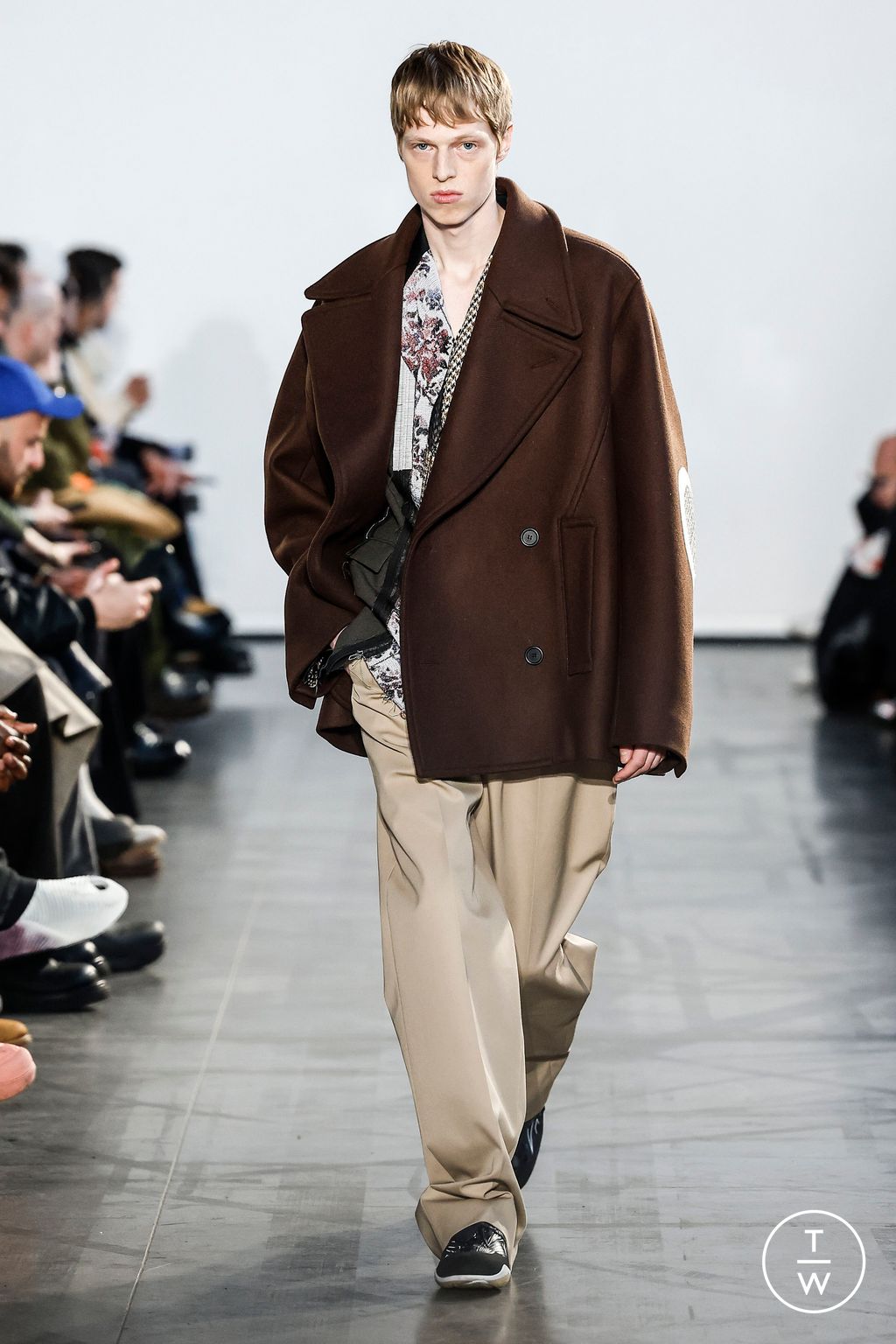 Fashion Week Paris Fall/Winter 2024 look 31 from the Botter collection 男装