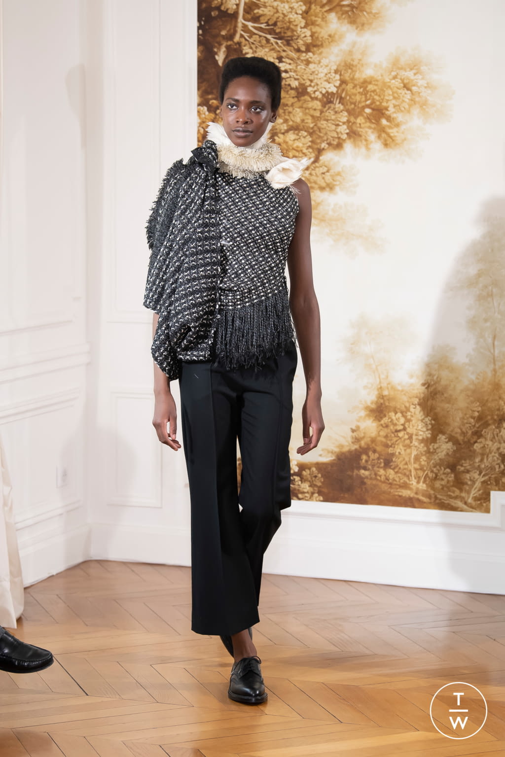 Fashion Week Paris Spring/Summer 2020 look 10 from the Bouchra Jarrar collection couture