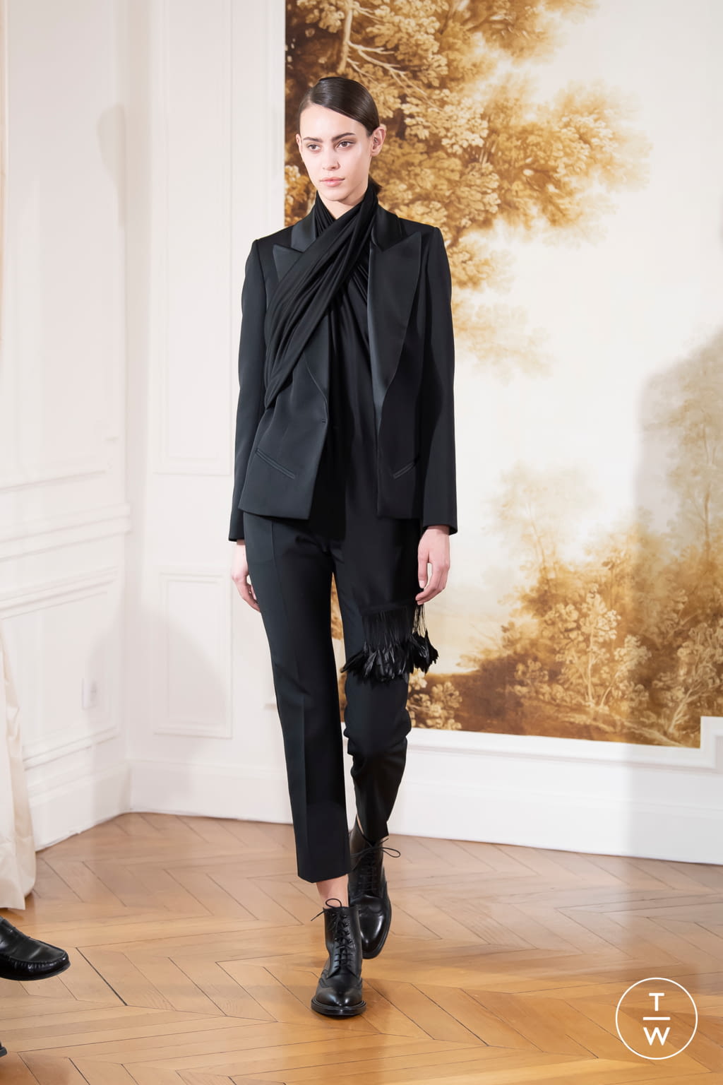Fashion Week Paris Spring/Summer 2020 look 16 from the Bouchra Jarrar collection couture