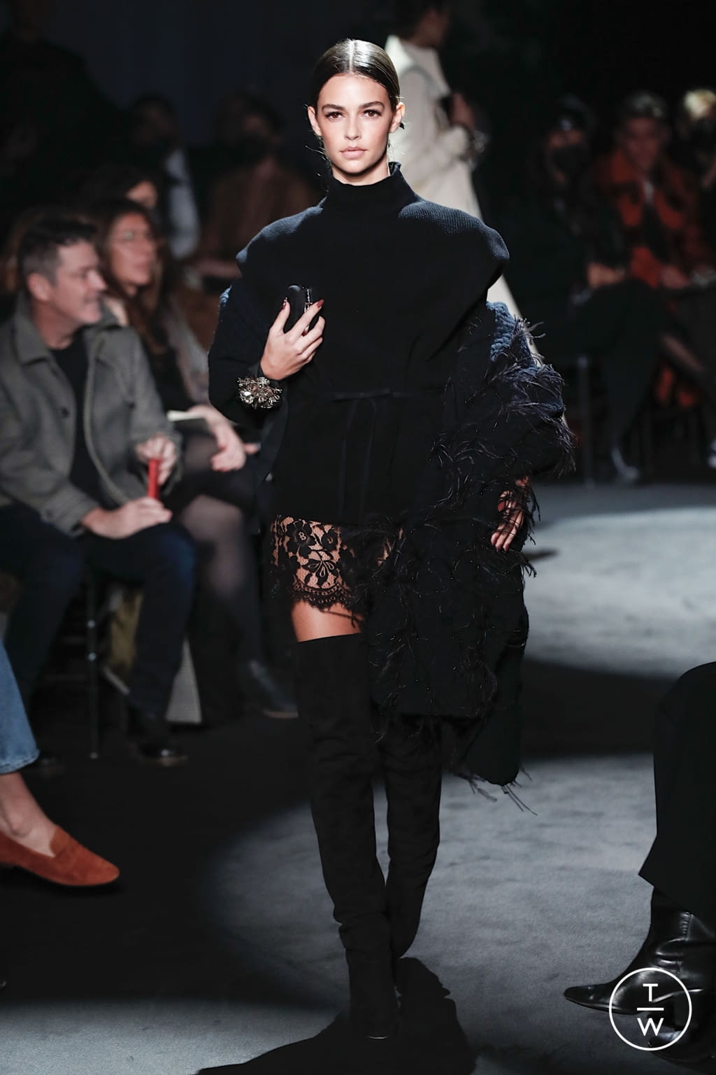 Fashion Week New York Fall/Winter 2022 look 10 de la collection Brandon Maxwell womenswear