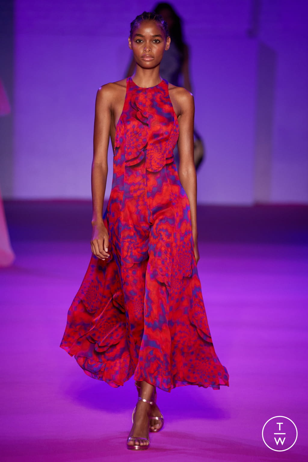 Fashion Week New York Spring/Summer 2022 look 19 from the Brandon Maxwell collection womenswear